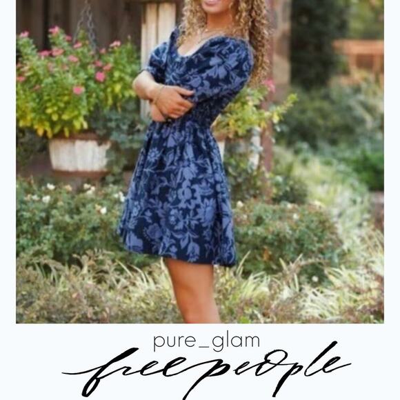 Free People mini dress in floral blue - Picture 3 of 4